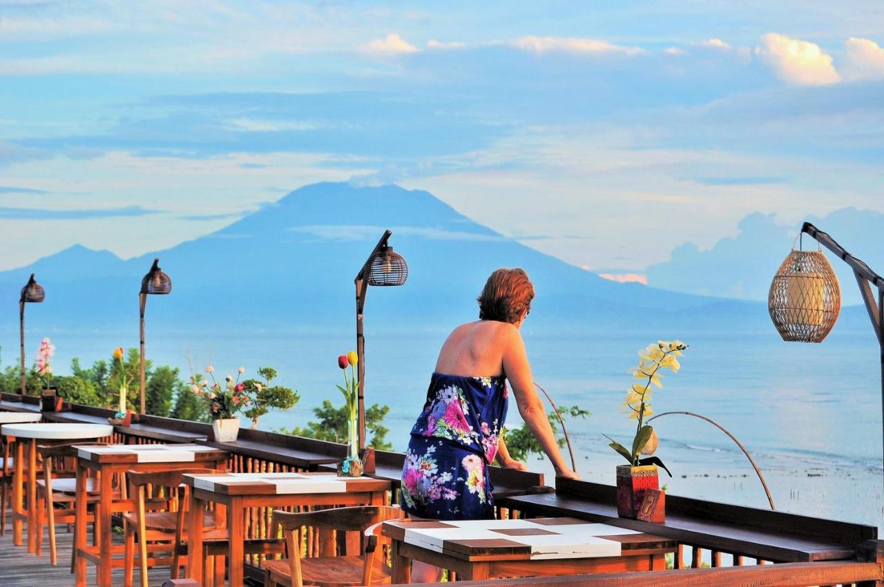 Ocean Terrace Suite And Spa Luxury Batununggul Екстериор снимка